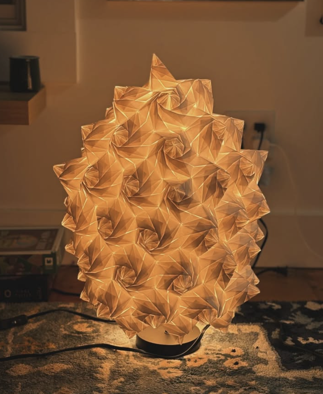 Large rose spiral lamp