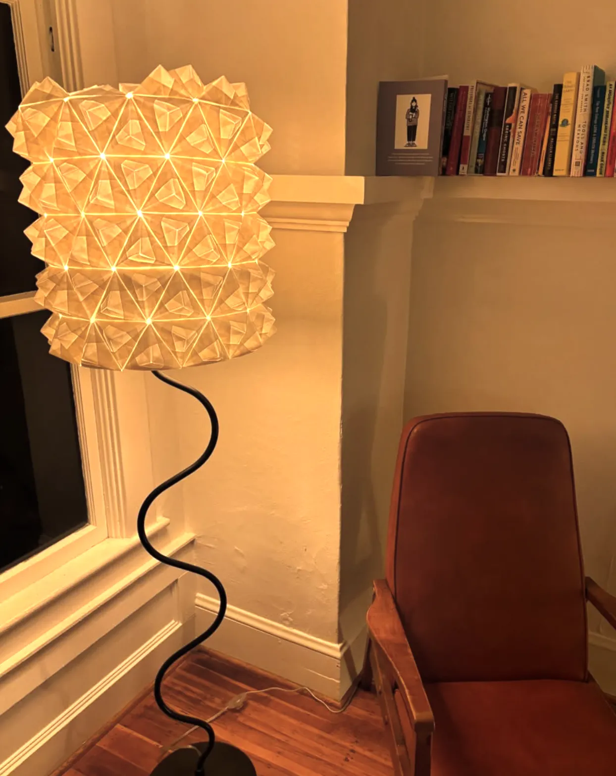 Wave stand lamp